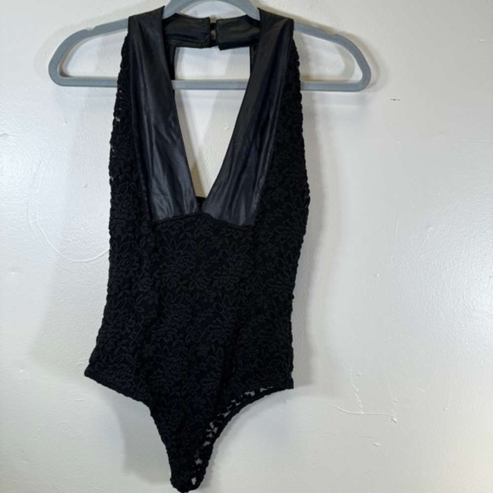 BeBe black lace bodysuit faux leather halter witchy dark fairy gothic small
